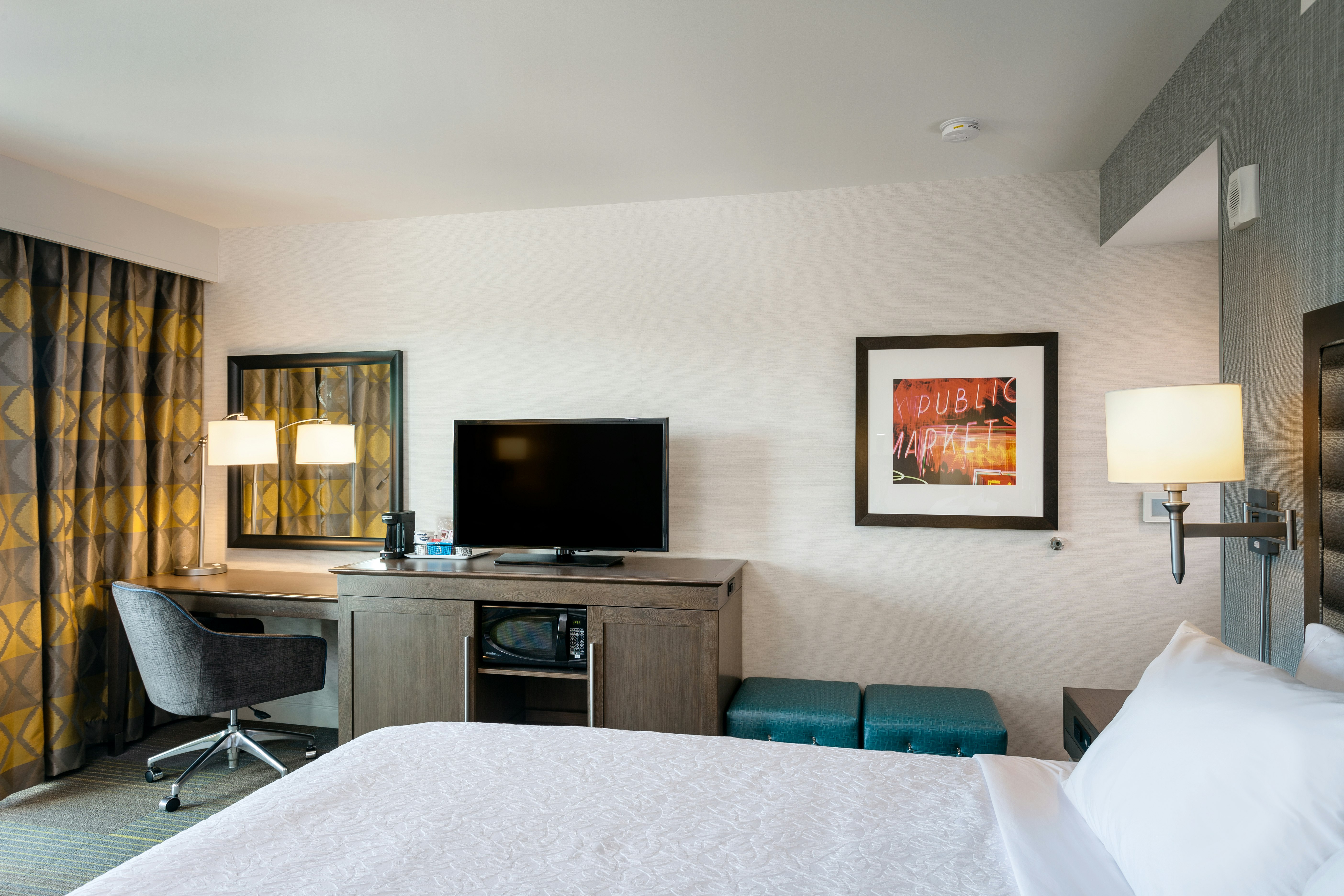 ROOM, KING BED, BALCONY, ACCESSIBLE