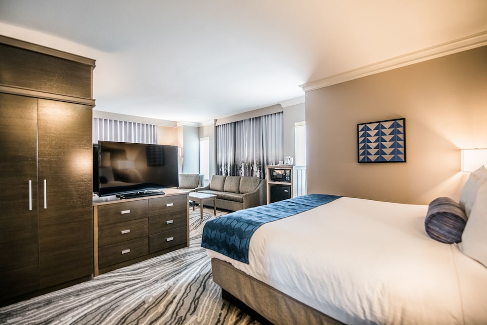 Bear River Casino Resort 11/36