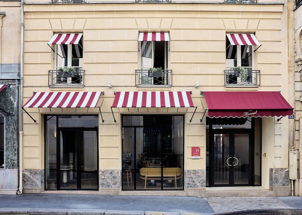 Hotel du Ministere in PARIS