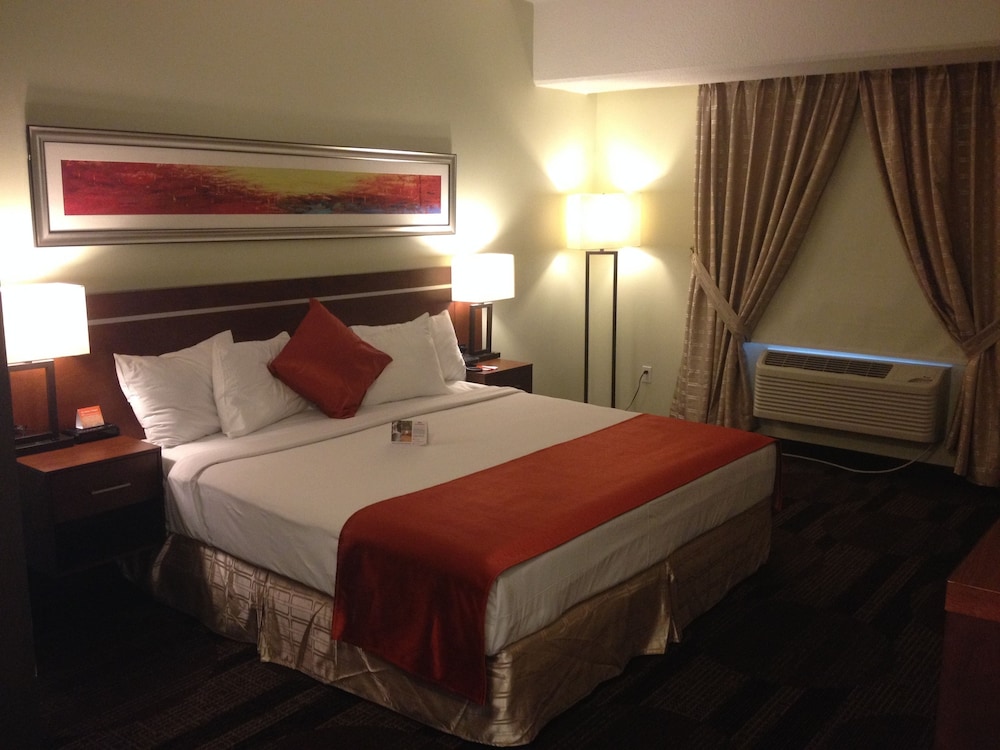Howard Johnson Hotel Edmonton AB 10/30