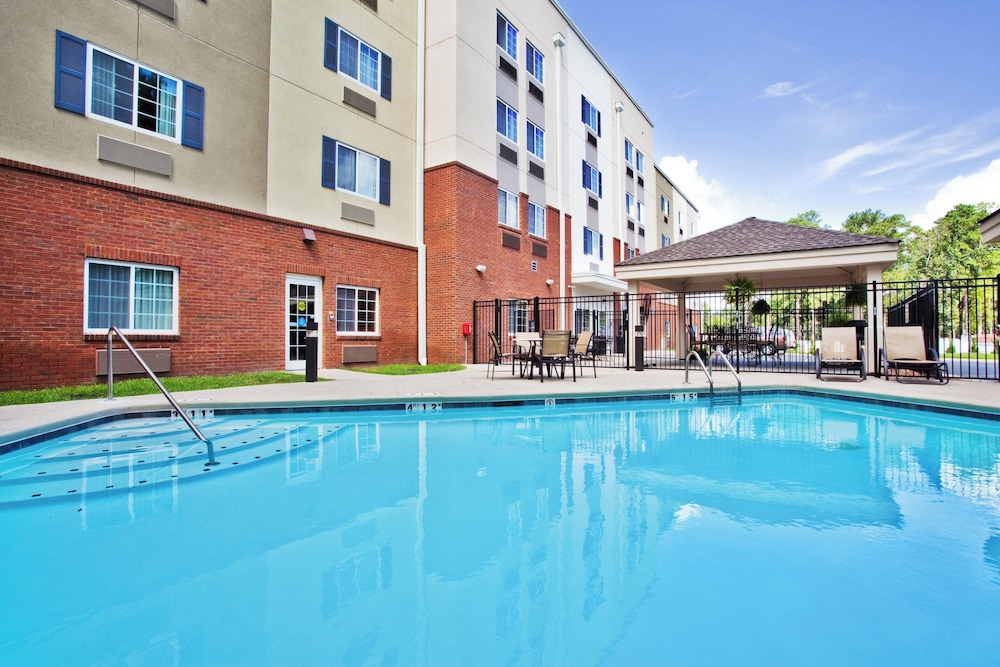 Candlewood Suites Columbus Fort Benning 7/75