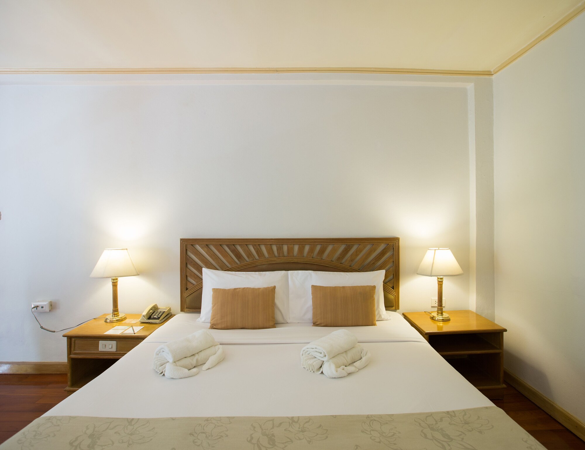 غرفة ديلوكس بسرير كينج، Imperial Mae Hong Son Resort 2/6