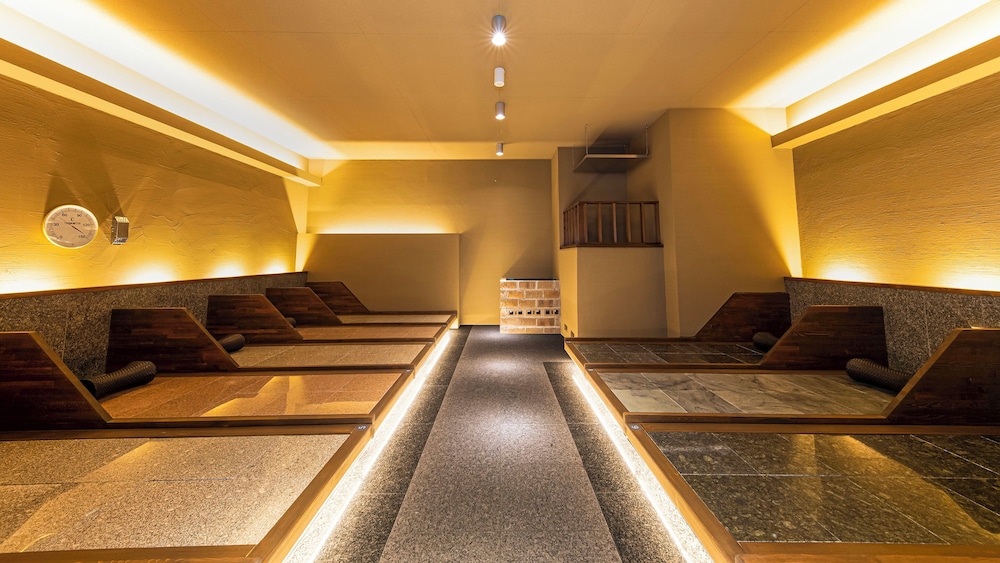 Yukai Resort Premium Koshinoyu 35/50
