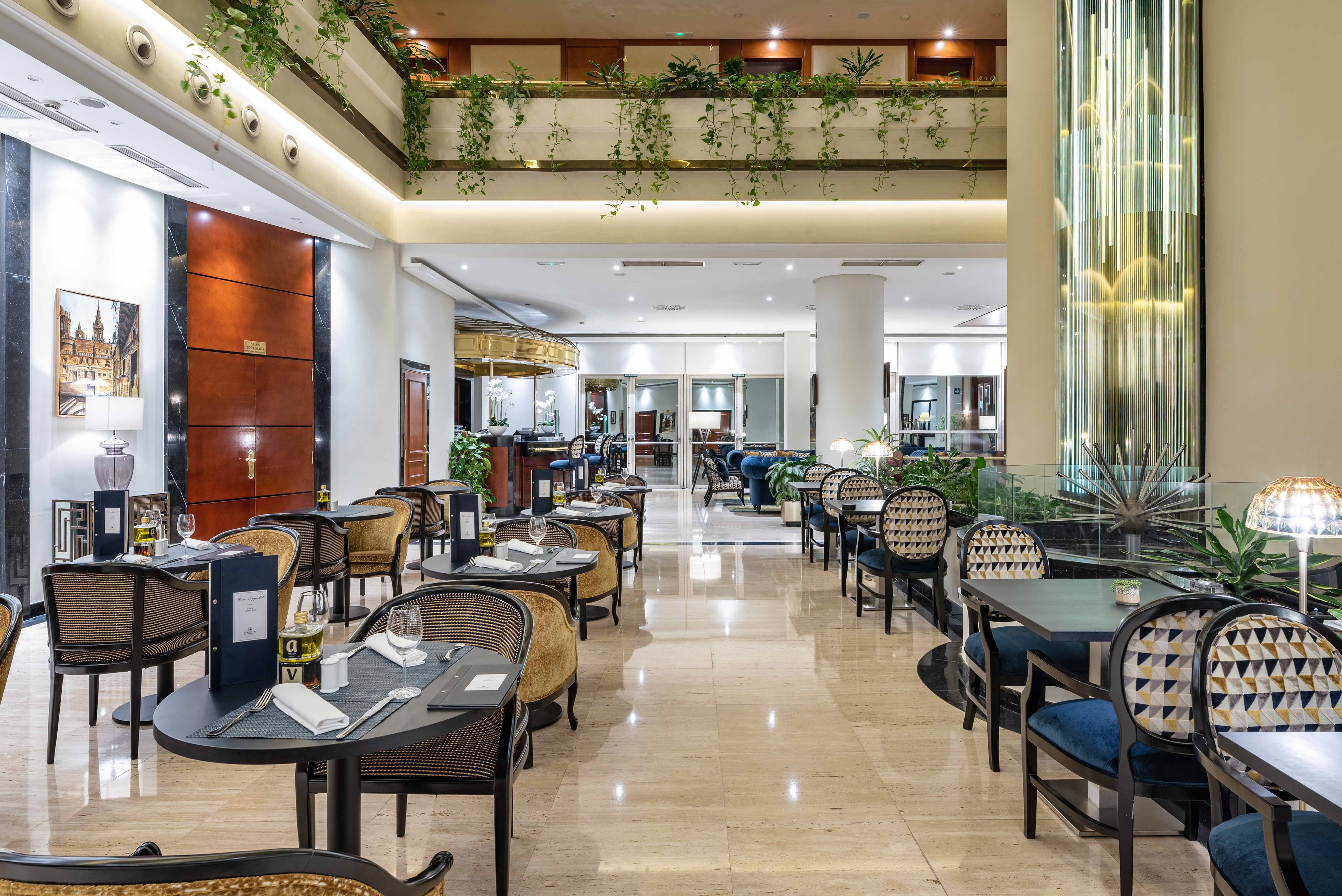 Eurostars Gran Hotel Santiago 49/71