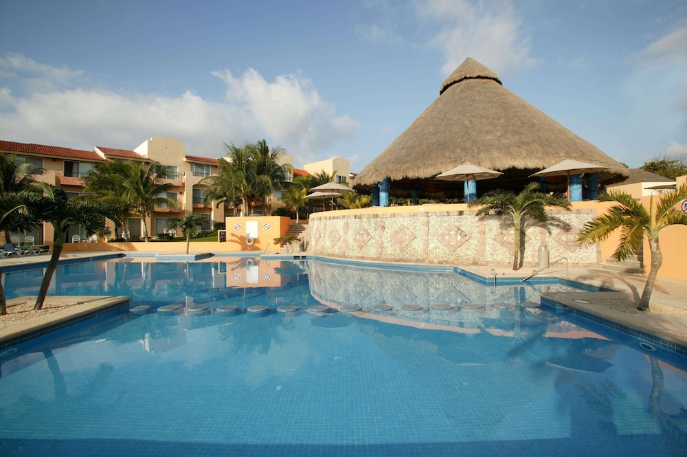 Viva Azteca by Wyndham A Trademark All Inclusive Resort in PLAYA DEL CARMEN