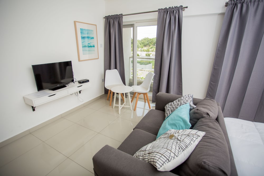 Accra Luxury Apartments 25/50
