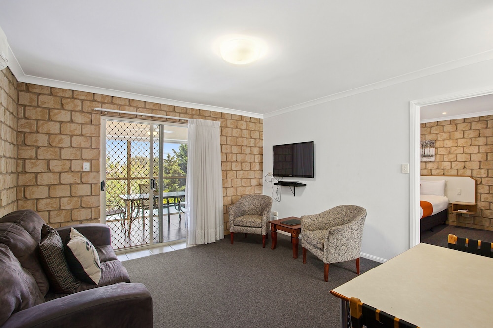 Great Divide Motor Inn 37/49