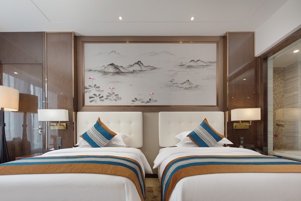 Perenc Hotel 10/50