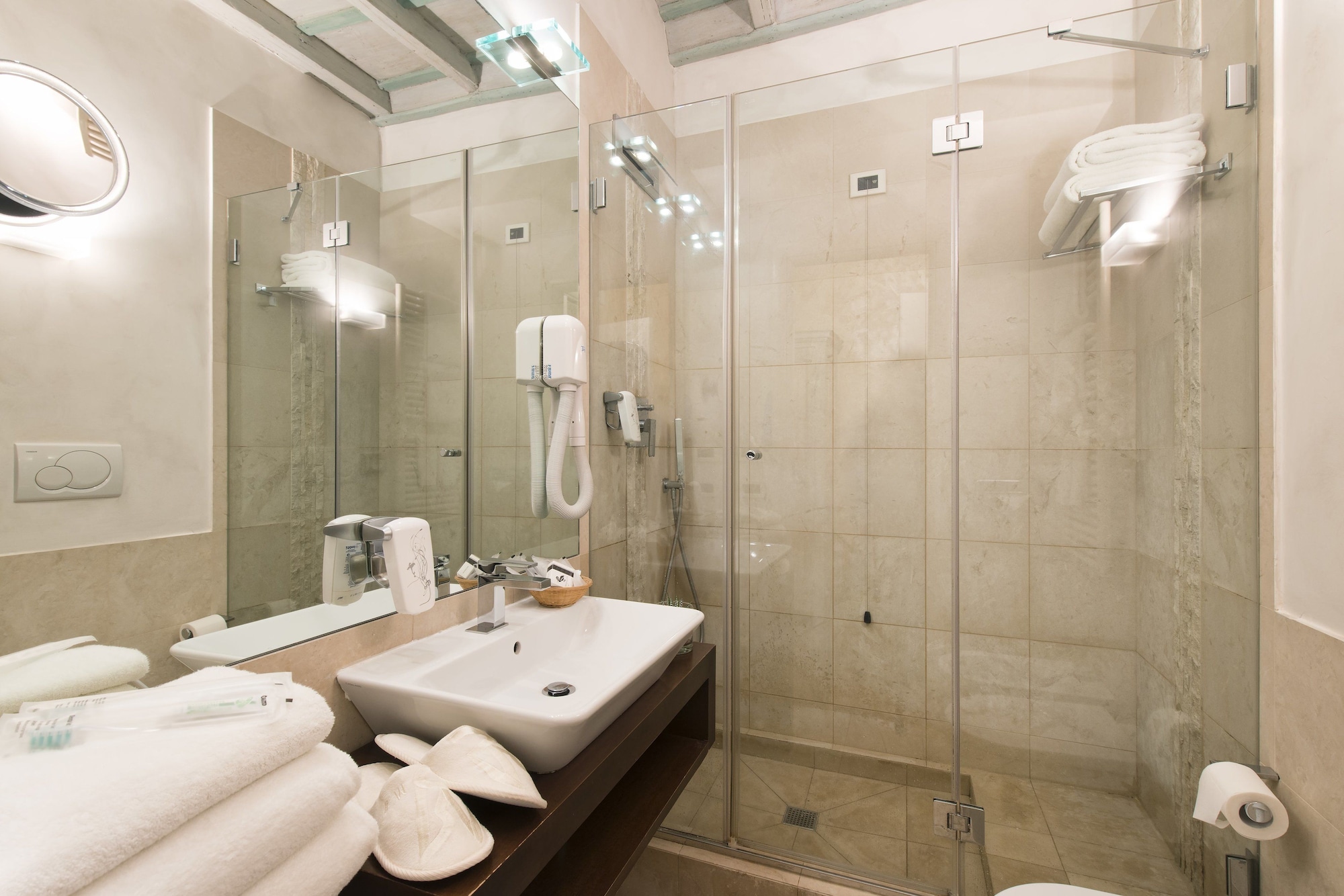 غرفة كلاسيكية بسرير كينج، Relais Maddalena 4/5