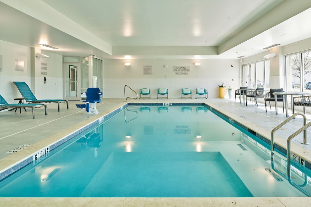 TownePlace Suites by Marriott Hixson 15/40