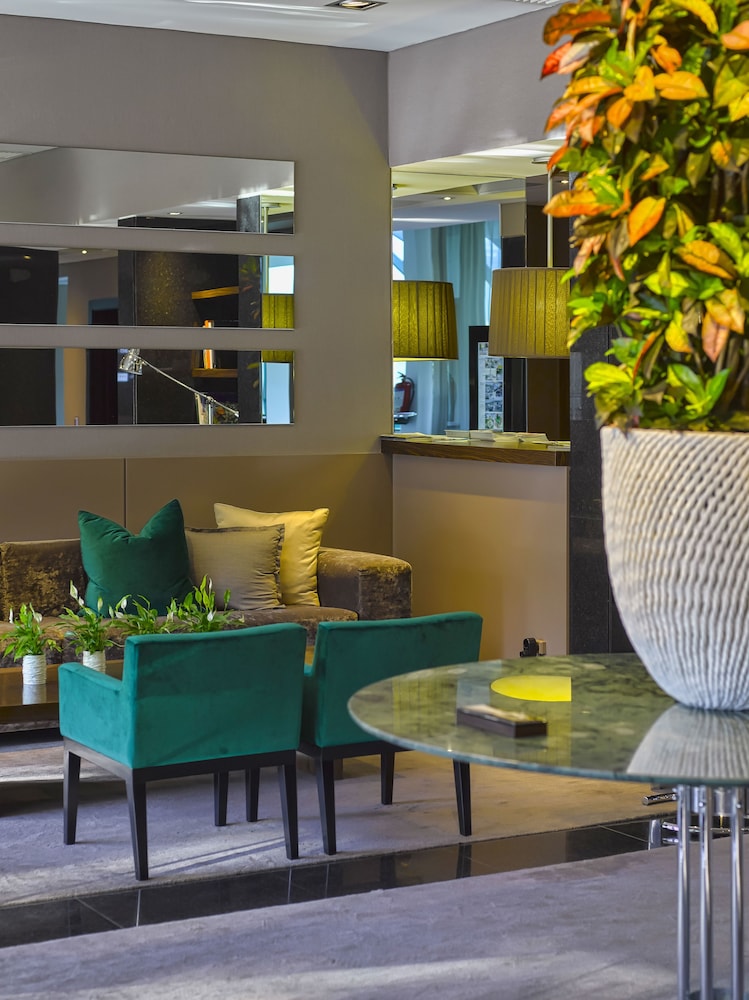 HOTEL CIDNAY 33/51