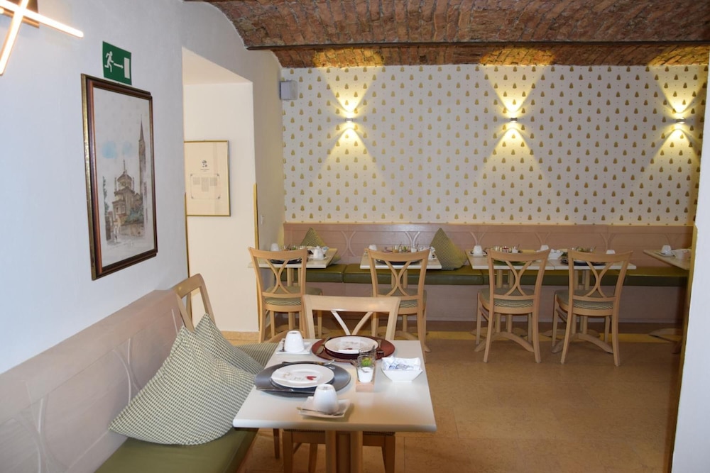 Atel Hotel Lasserhof 41/54