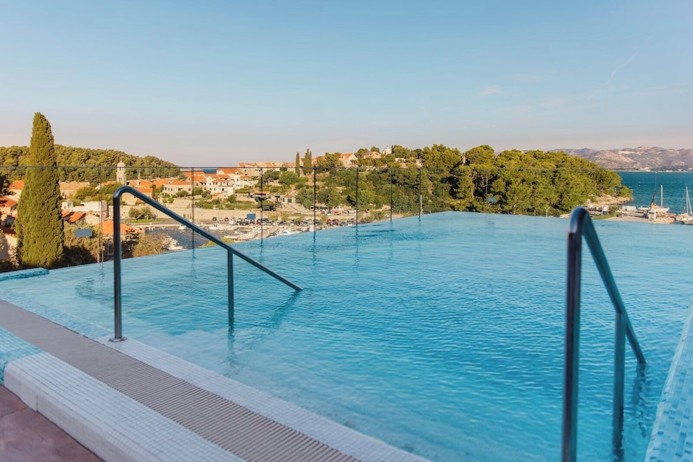 Hotel Cavtat 40/68