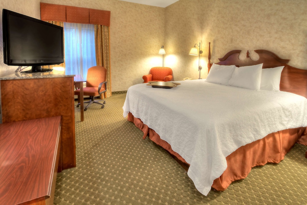 Hampton Inn Marion, NC 11/28
