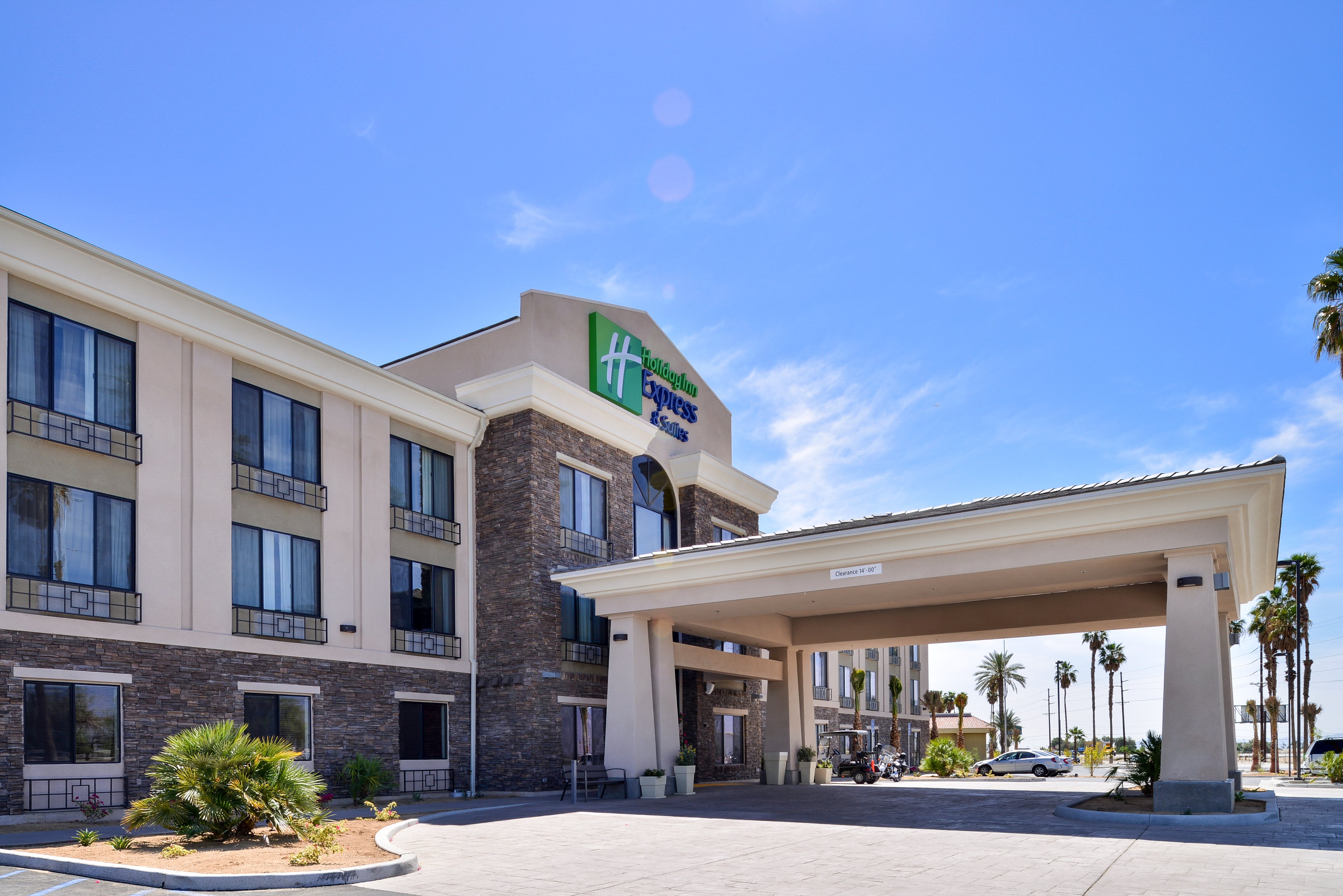 Holiday Inn Express Hotel & Suites Indio - Coachella Valley 74/78