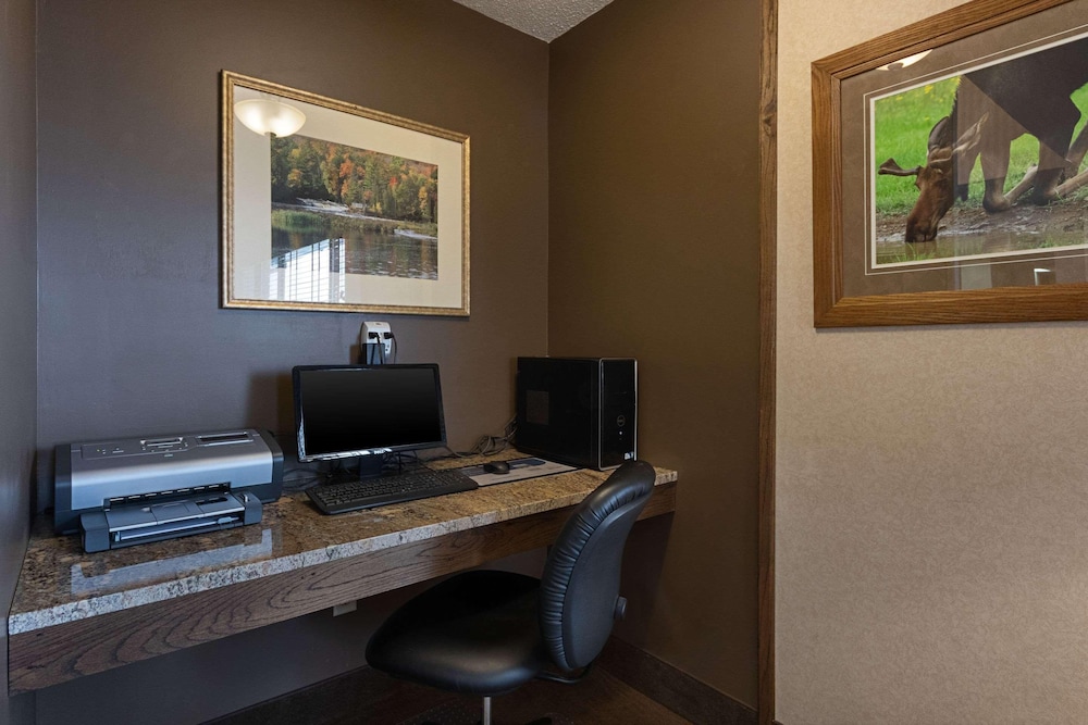 Quality Inn & Suites Newberry, MI 43/49