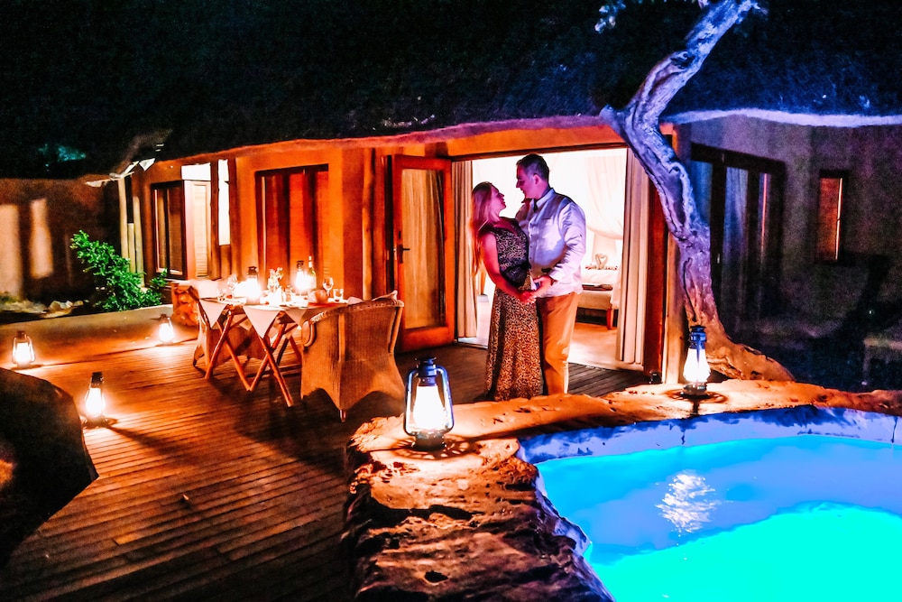 Rhulani Safari Lodge 8/76
