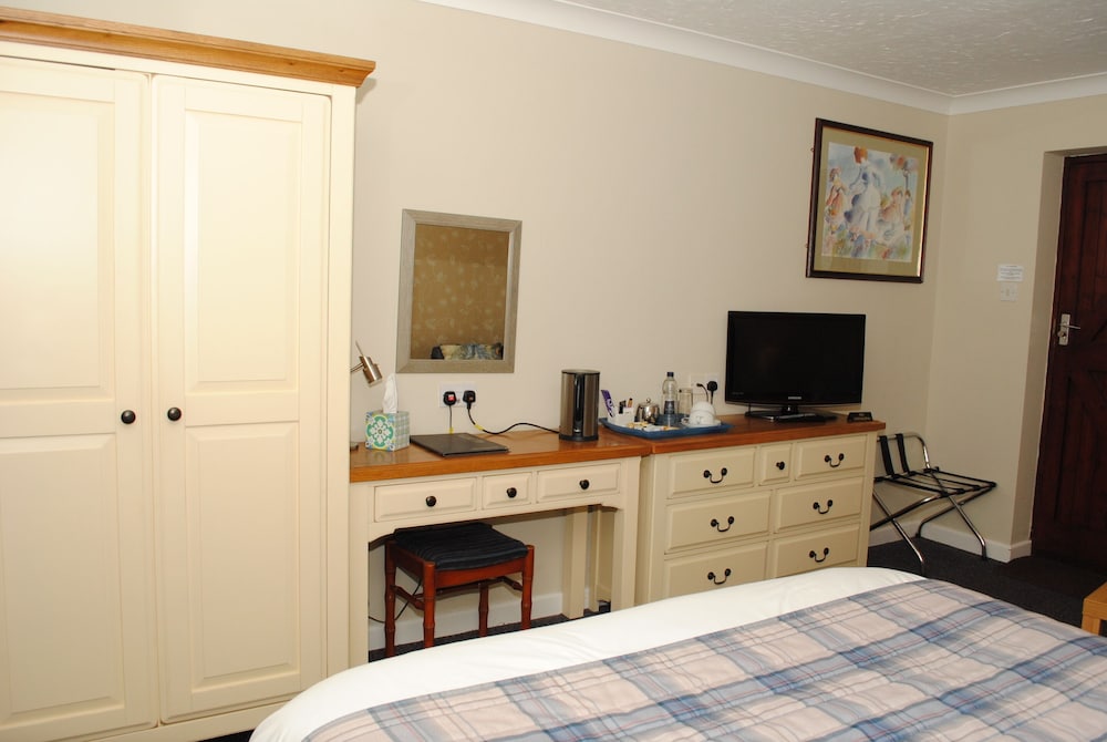 Marsham Arms Coaching Inn Hotel 6/65