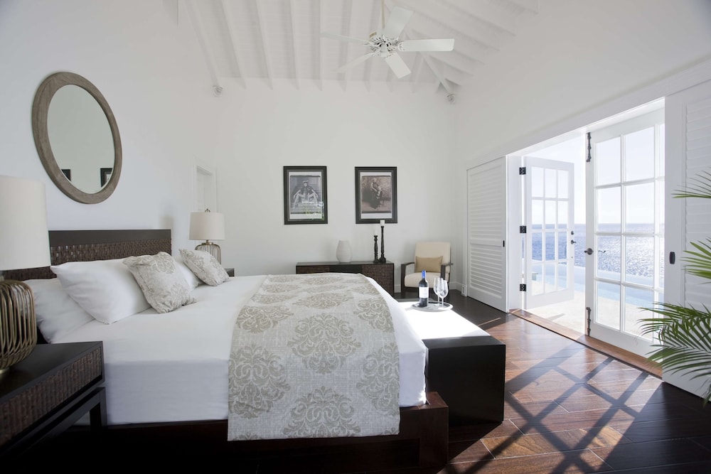 3 Bedrooms, Residence, 3 King Beds, Ocean Front