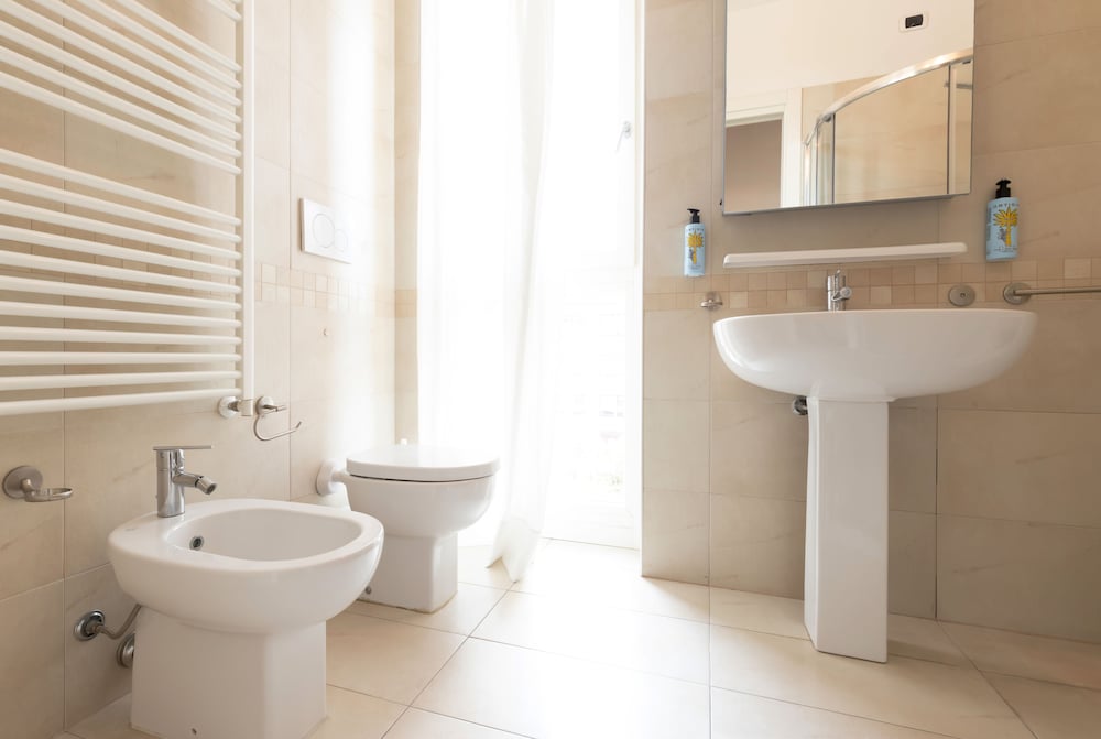 1 Bedroom, Ercole, Classic, Apartment, Double Bed, Sofa، Milan Retreats - Central Station 2/2