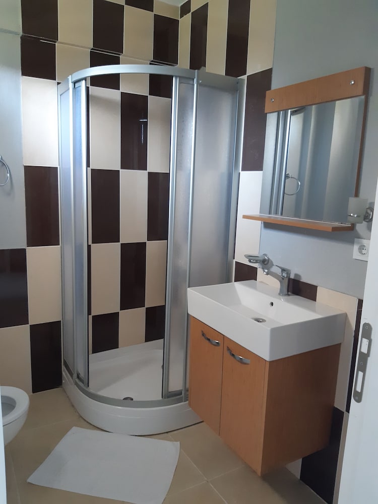 Adasu Otel Marmara Adasi 50/50