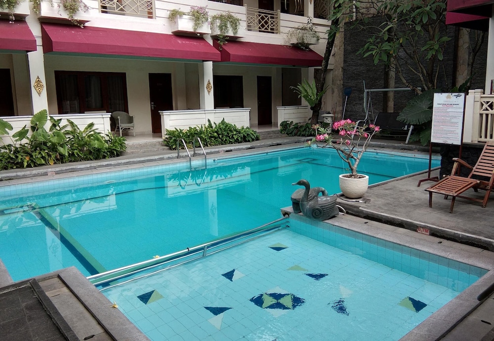Indah Palace Yogyakarta 18/50