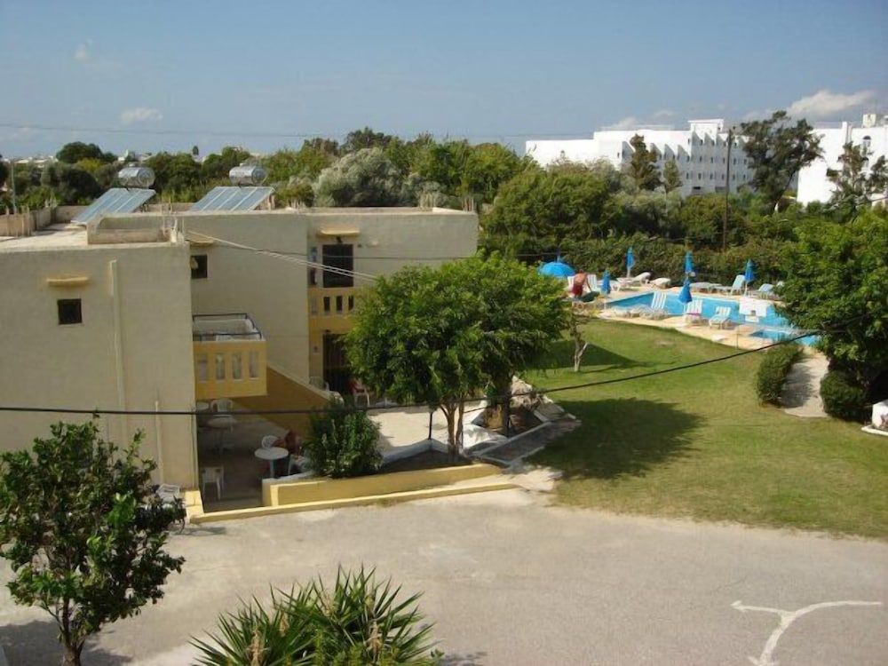 Angelos Studios 1/47