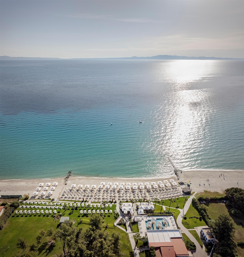 Aegean Melathron Thalasso Spa Hotel 77/81