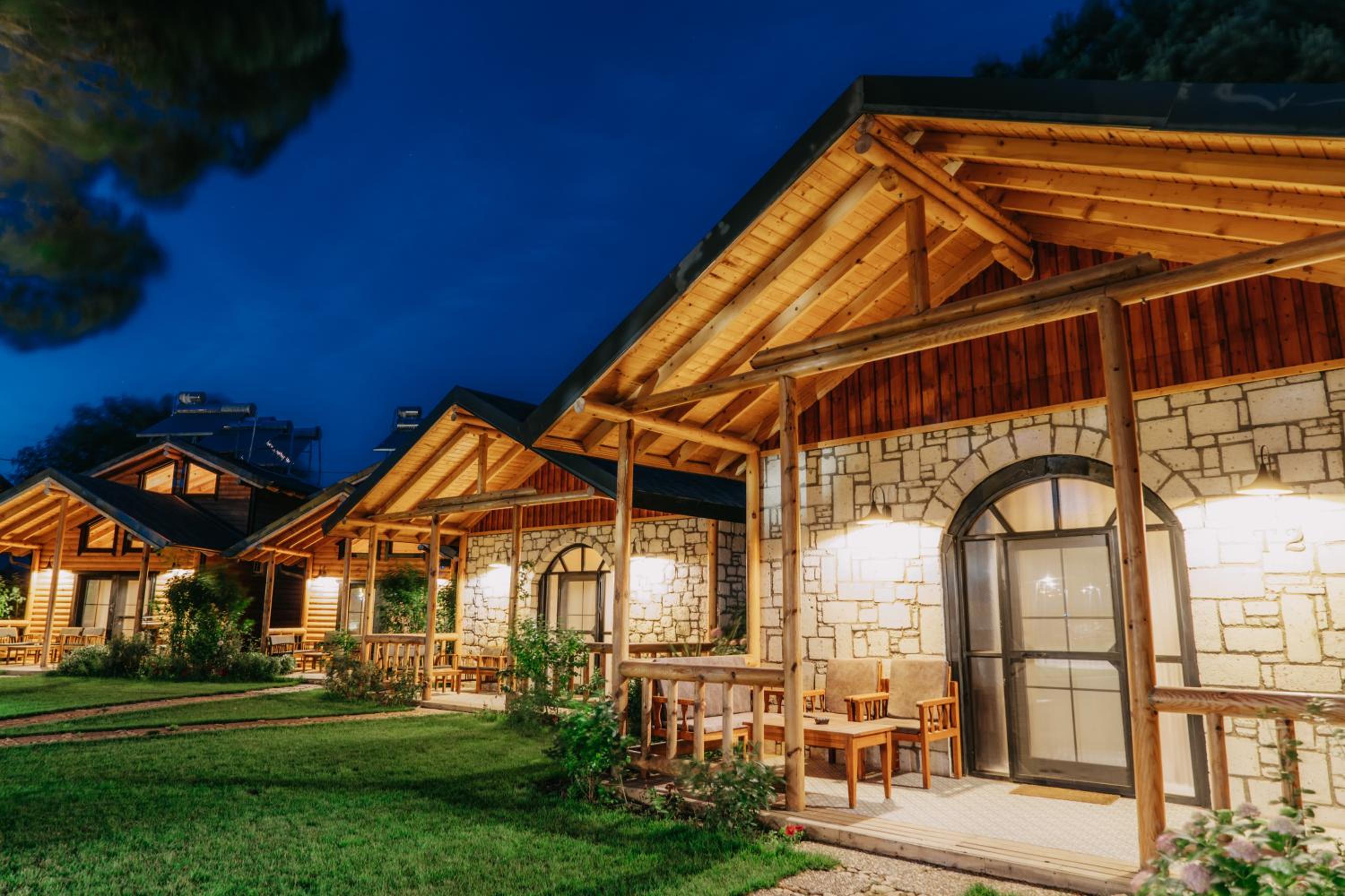 Pino Mar Luxury Bungalows 1/23