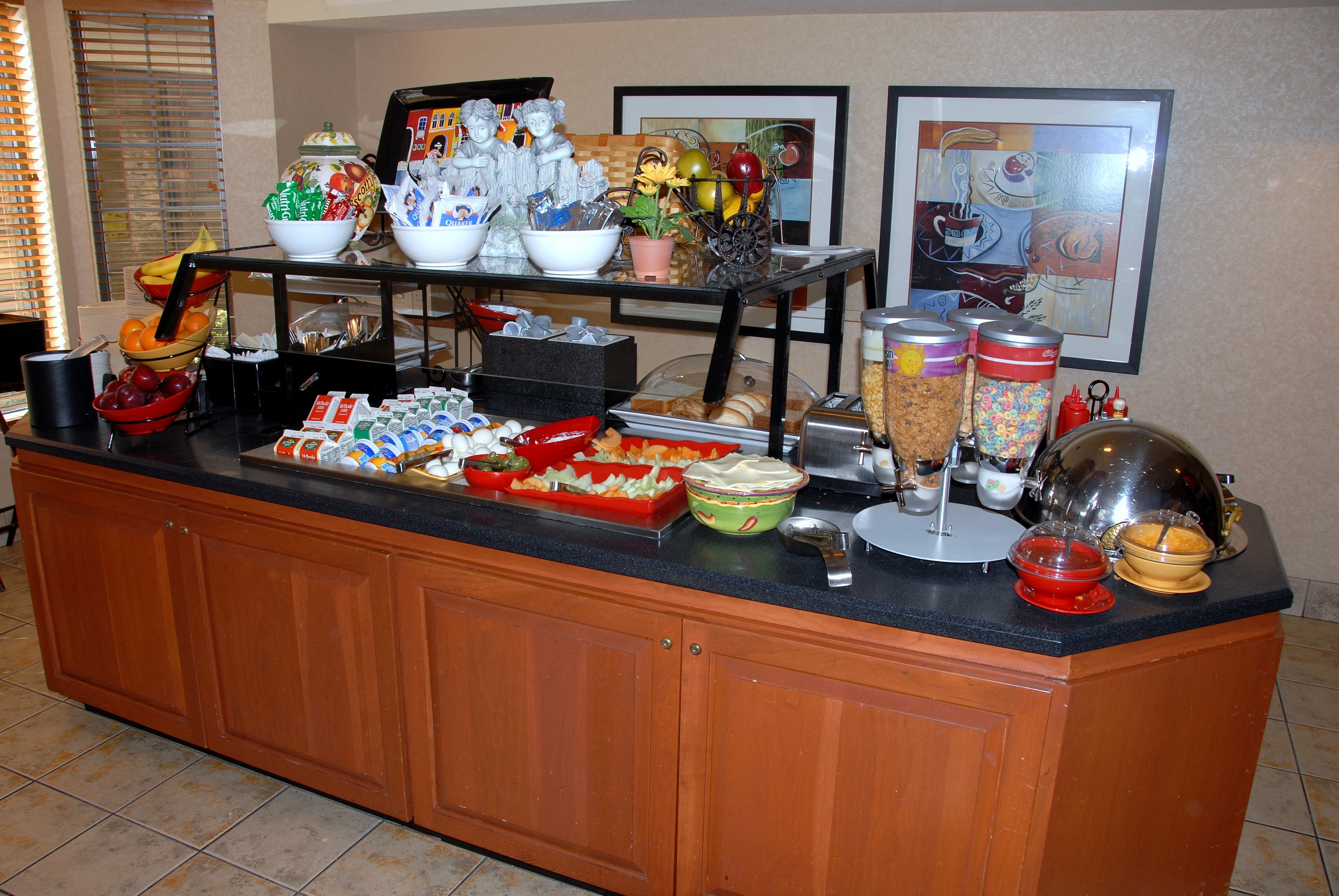 Staybridge Allentown Bethlehem Airport Suites 3/69