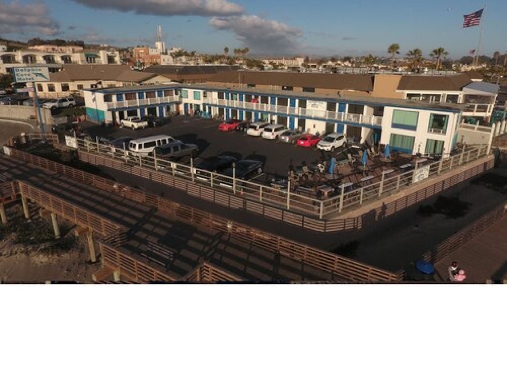 DOLPHIN COVE MOTEL 1/69