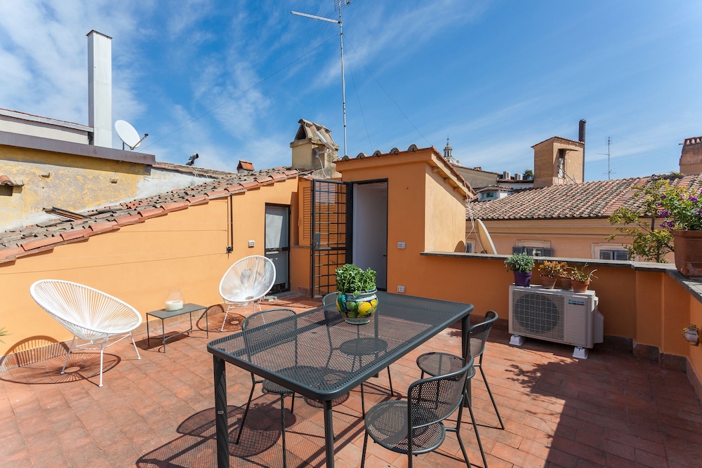 Rome as you feel - Baullari with Terrace 16/22