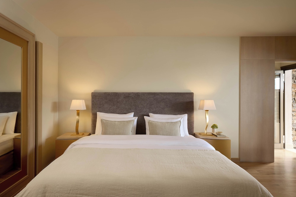 1 Bedroom, Villa, King Bed, Ocean View, Sofa