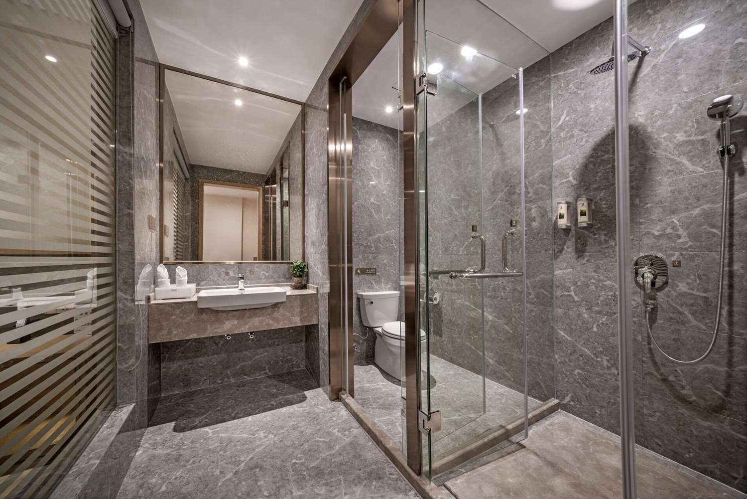 Days Hotel By Wyndham Yinxiang Wuyishan 21/21