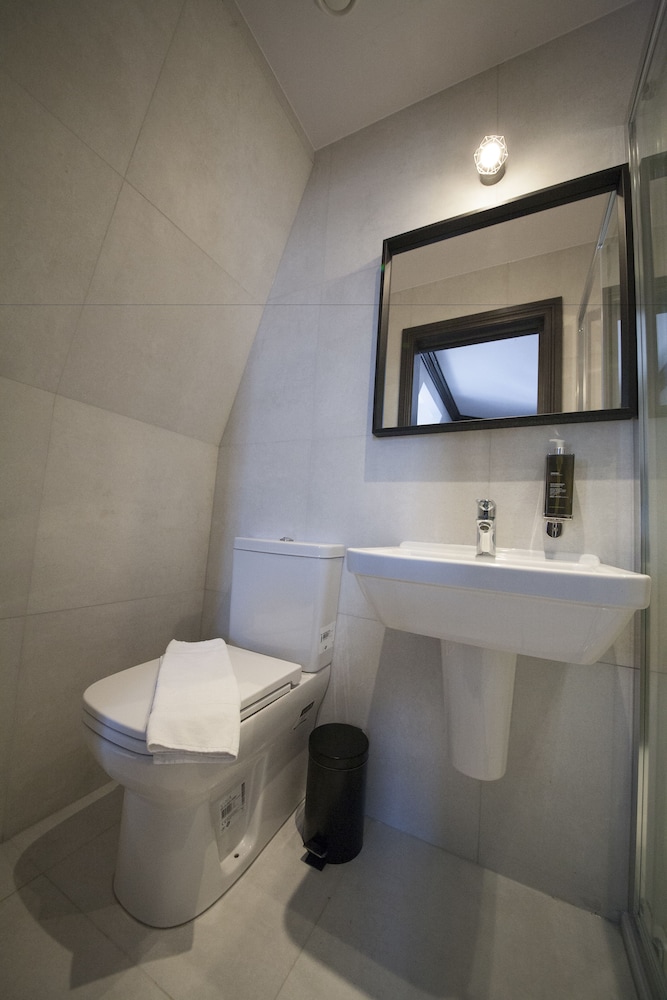 Duke Rooms Hotel 37/38