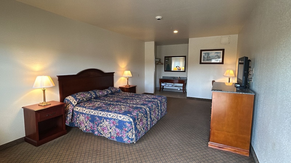 HiWay Inn Express Kiowa Hwy 69 16/55