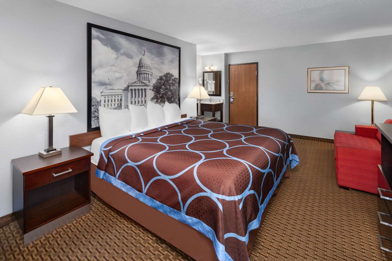 Super 8 By Wyndham Sun Prairie/Madison E 12/28