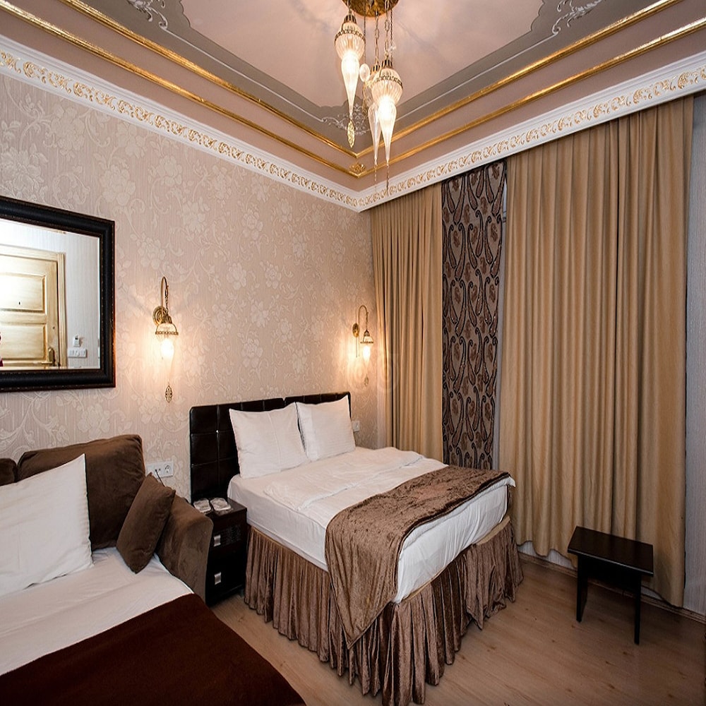 Kaftan Hotel 27/75