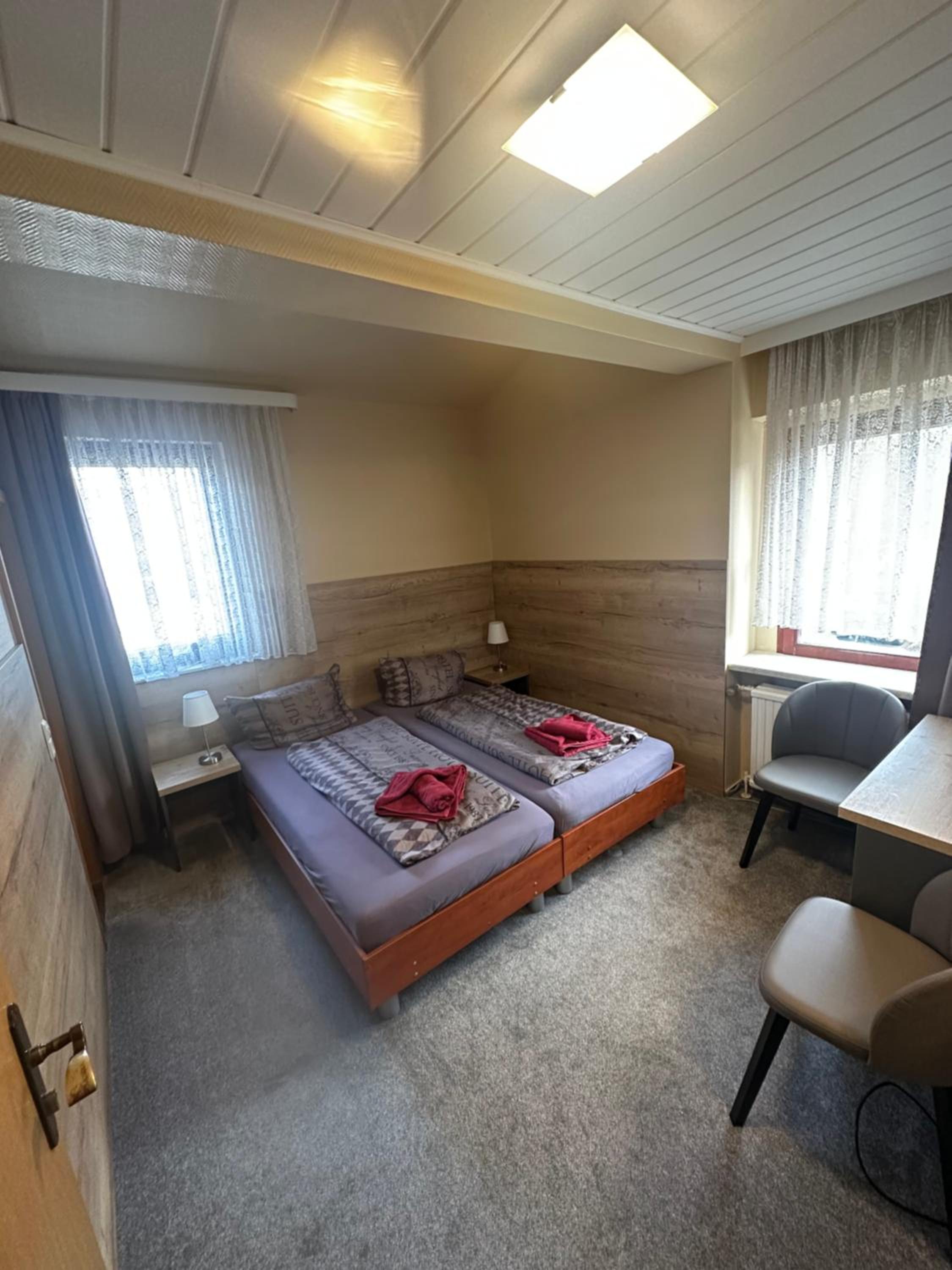 Hotel Pension Pamina 12/50