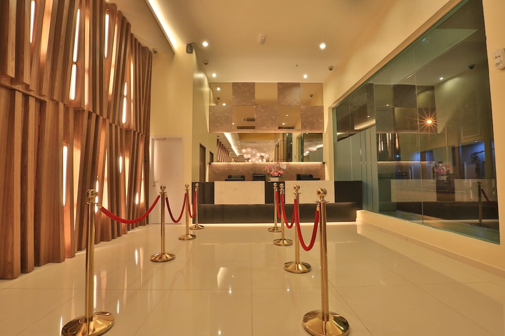 Supreme Hotel 13/41