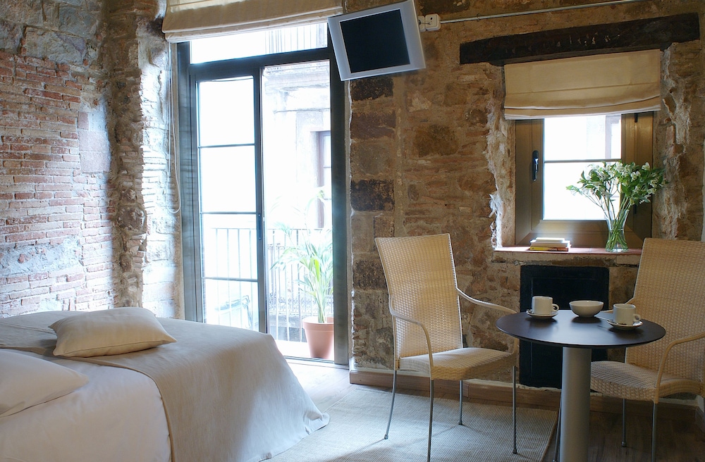 Ainb Picasso Corders Apartments 33/58