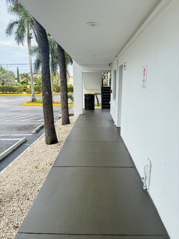 Nova Inn Resort 44/54