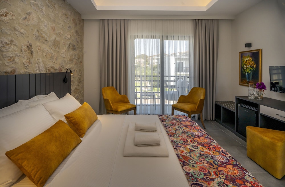 Dadya Bora Otel 5/34