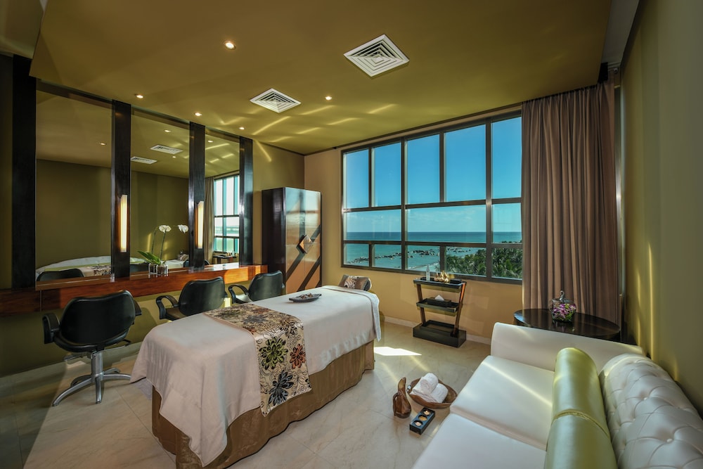 Generations Riviera Maya All Inclusive 11/50