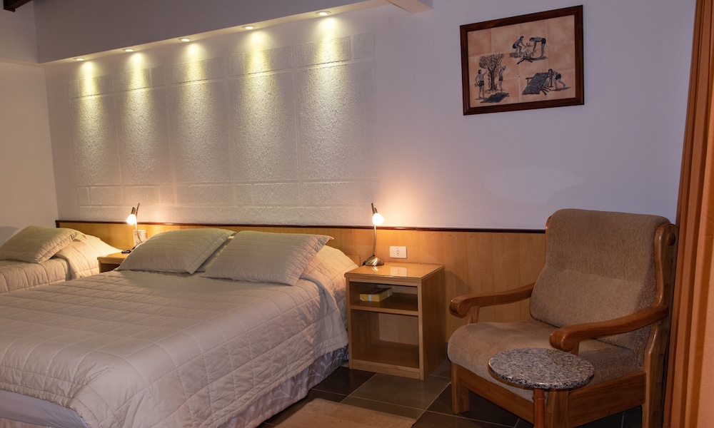 Papillon Hotel 15/50