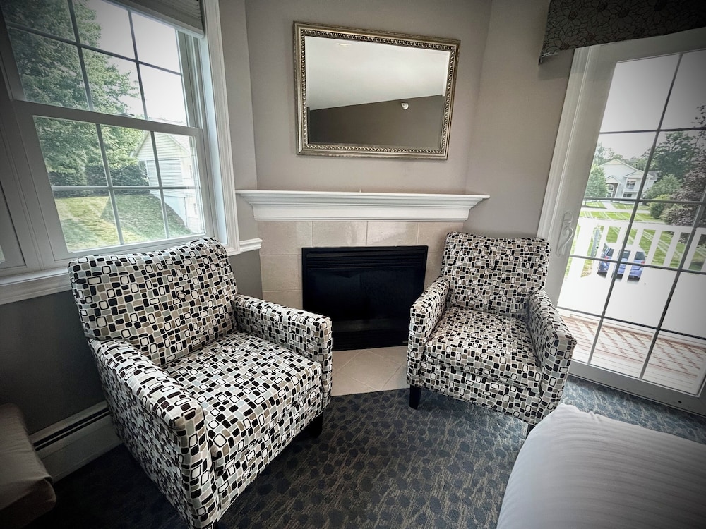 Golden Gables Inn Dazzler Select by Wyndham 32/60
