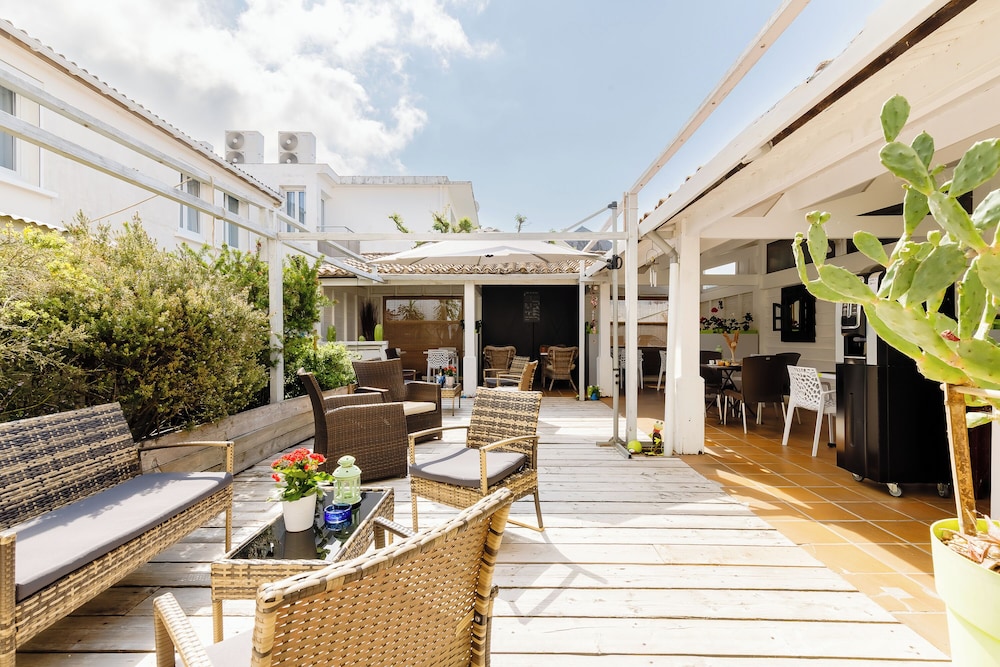Hotel La Cote Oceane 4/77
