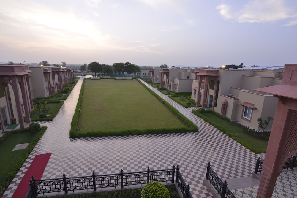 Orchha Palace and Convention Centre 42/50