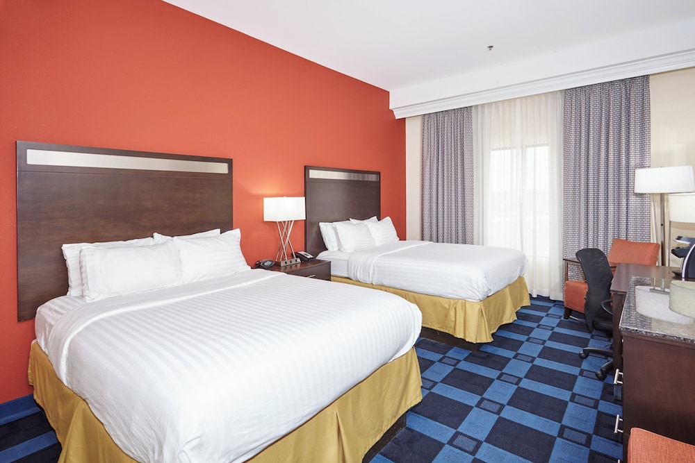 Standard, Multiple Beds