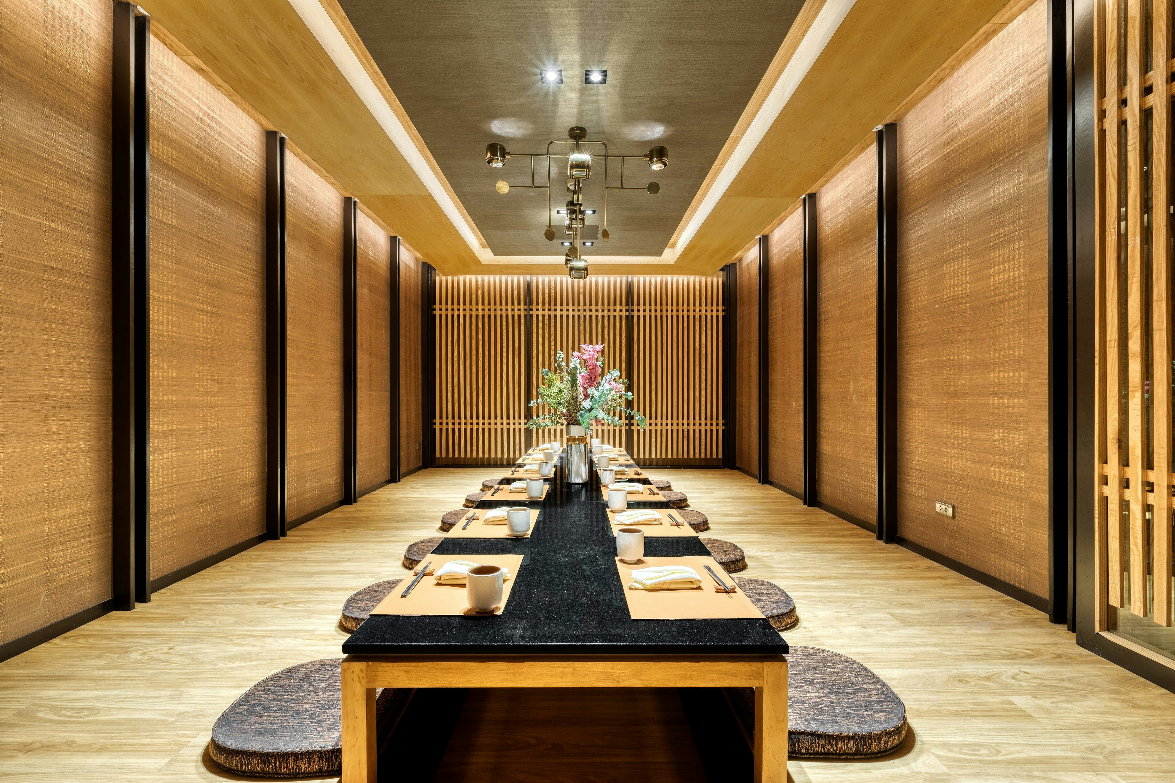 THE ATHENEE HOTEL, A LUXURY COLLECTION HOTEL BANGKOK 59/63